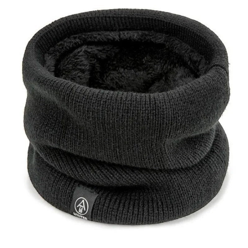 COMFORT black knit neck gaiter scarf with plush fleece lining for warmth and versatility.