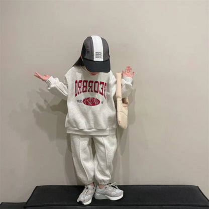 Girls' set, new autumn style, letter embroidery sports sweater + fashionable pants, 2-piece set Grey