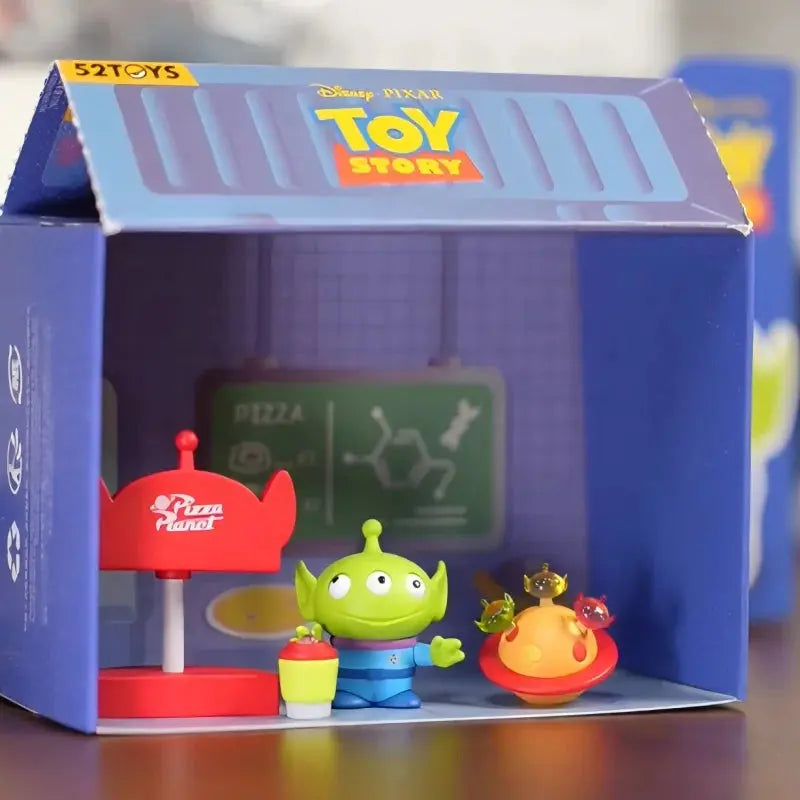 Toy Story Pizza Planet Alien PVC Collectible Figure – 52TOYS COMFORT