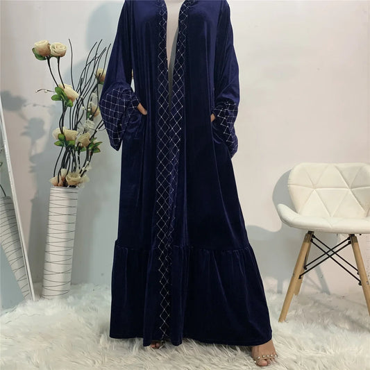 Autumn and Winter Long Sleeve Abayas Corduroy Velvet Cardigan Abaya for Women Solid Warmth Muslim Dress Women Eid Caftan Evening