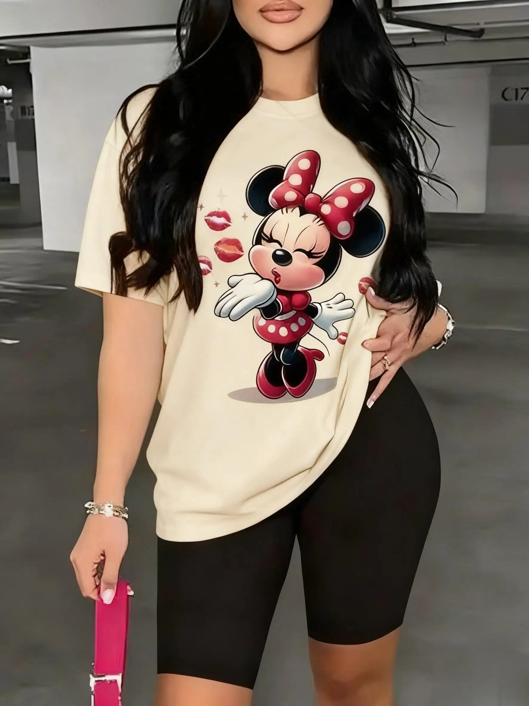 Minnie Mouse Women T Shirt Summer Men Short Sleeve Tee Loose Fit Casual Top Cute Cartoon Graphic Print Cotton Streetwear Fashion