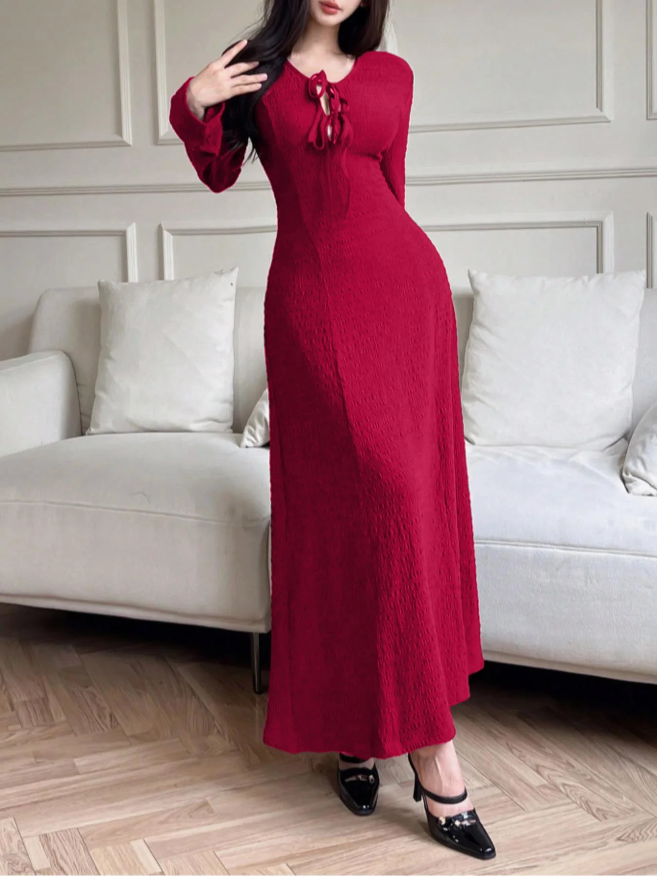 Elegant lady's long-sleeved simple basic solid-color dress Red
