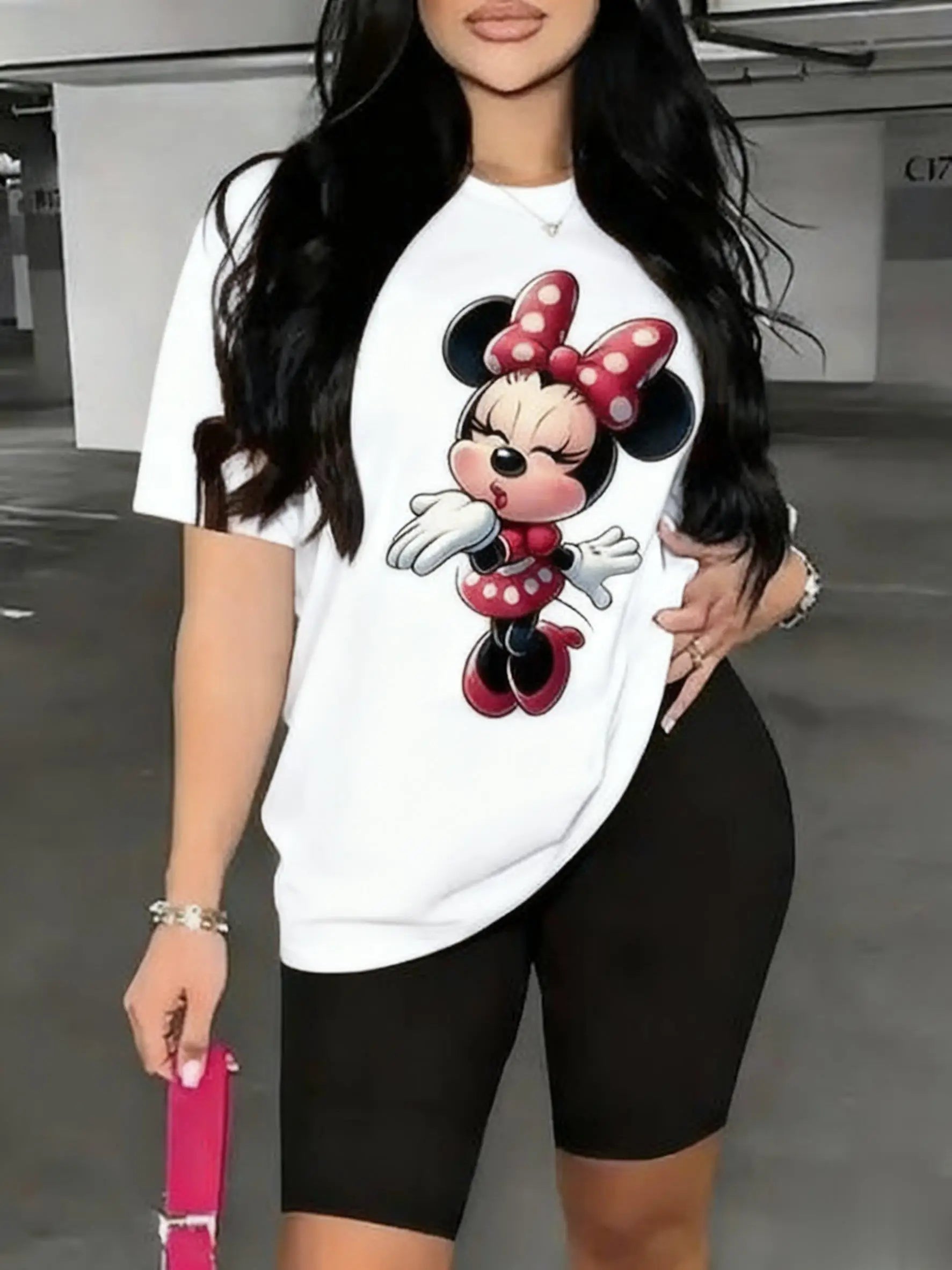 Minnie Mouse Women T Shirt Summer Men Short Sleeve Tee Loose Fit Casual Top Cute Cartoon Graphic Print Cotton Streetwear Fashion