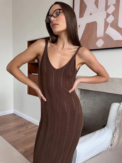 Sexy Backless Beach Dress Women 2026 Summer Sleeveless Knitted Long Dress Elegant Cocktail Party Maxi Bodycon Dress Vestidos brown
