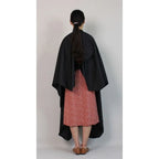 Black Waterproof Hairdressing Coat Gown Haircut Cloth for Barbershop Stylists Professional Hairdress Cape