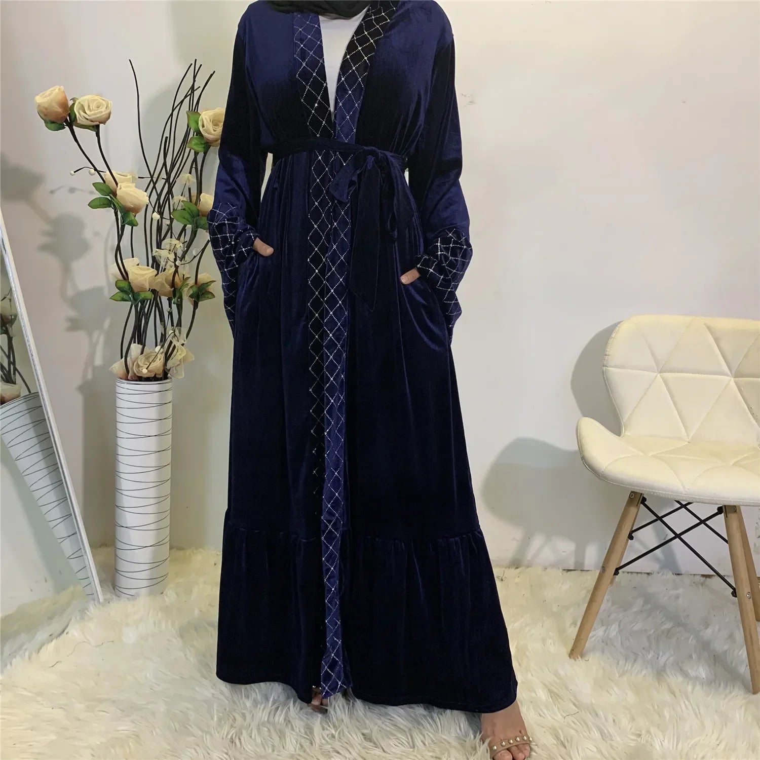 Autumn and Winter Long Sleeve Abayas Corduroy Velvet Cardigan Abaya for Women Solid Warmth Muslim Dress Women Eid Caftan Evening