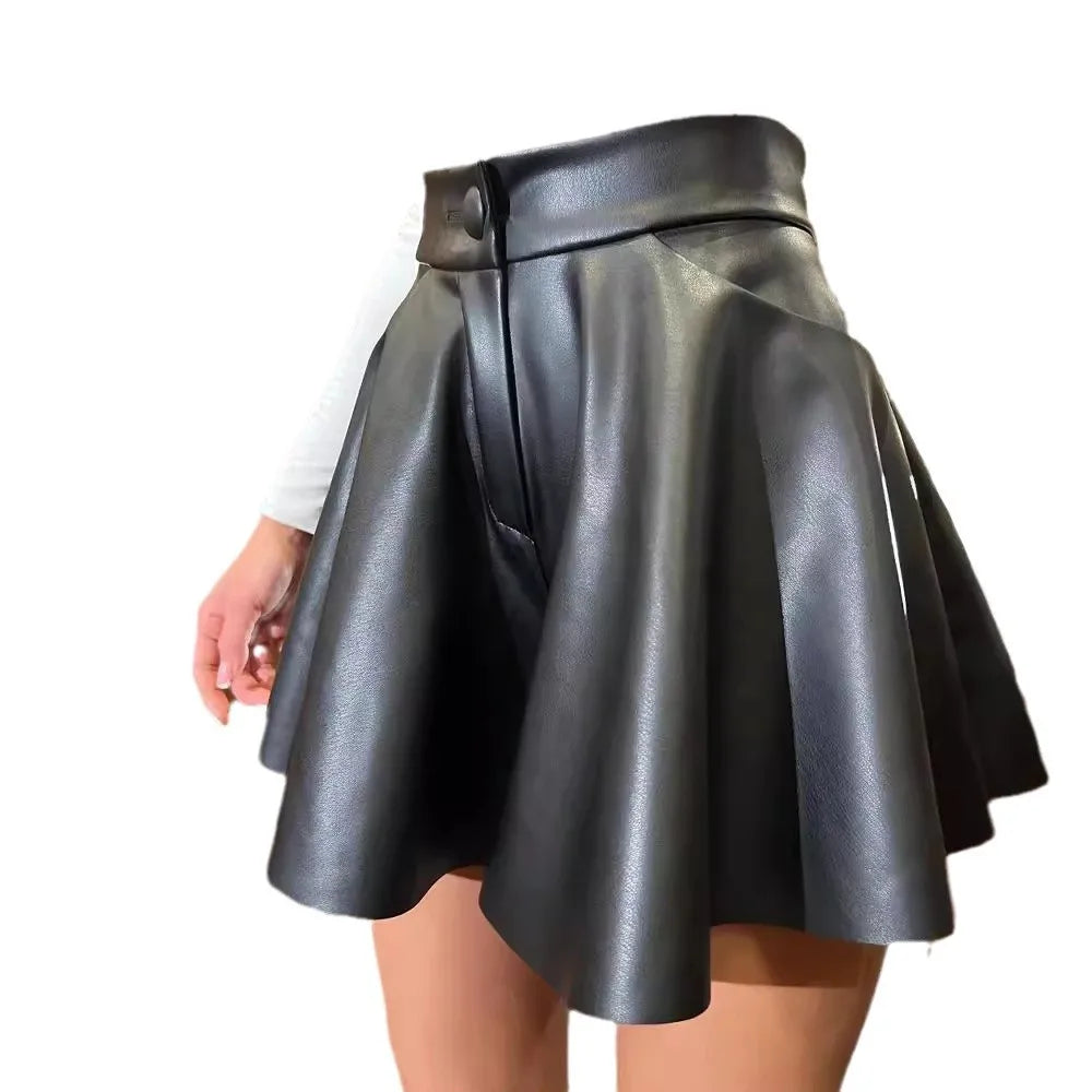 Women's High-Waisted PU Leather Pants Short Slim Fit Fashionable Casual Shorts for Autumn Winter Seasonal Wear