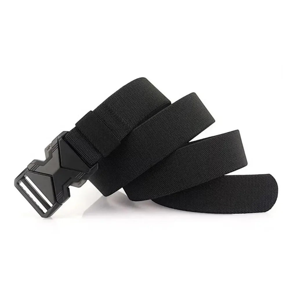 COMFORT black nylon tactical belt with quick-release alloy buckle, adjustable for everyday wear or outdoor adventures.