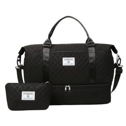 COMFORTH black quilted duffel bag with matching pouch, featuring diamond quilting and a separate bottom compartment.